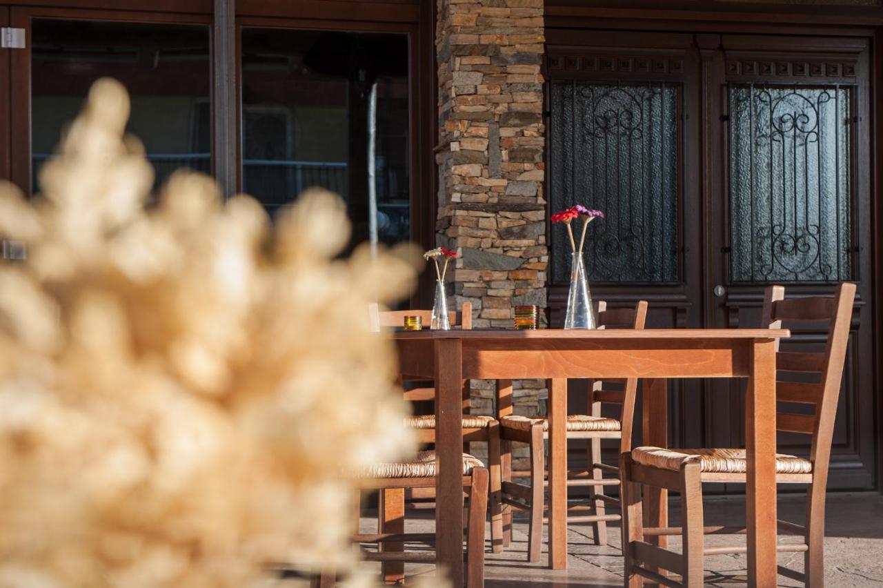Polys Guest House Katachas Экстерьер фото