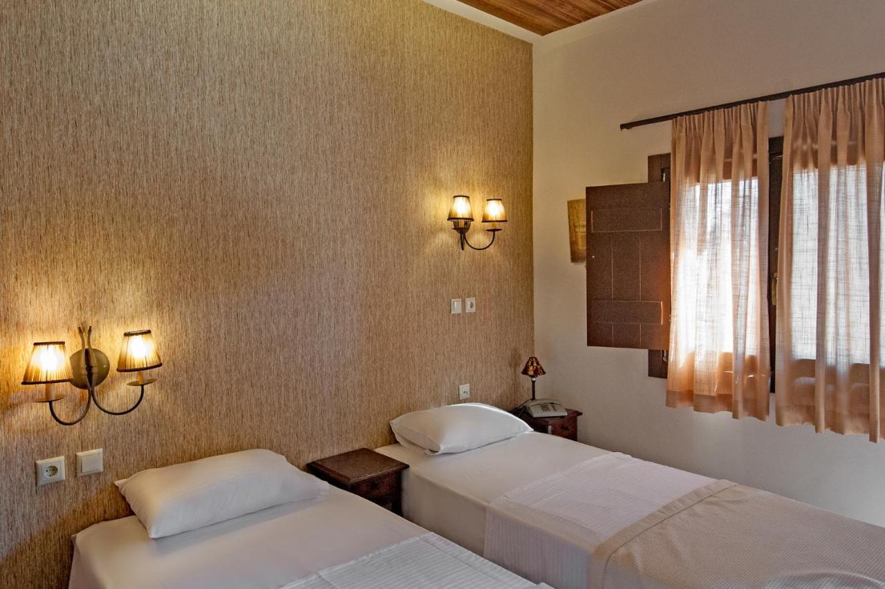 Polys Guest House Katachas Экстерьер фото