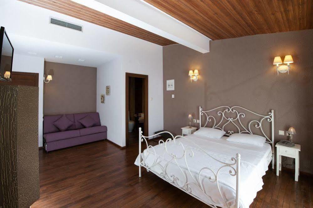 Polys Guest House Katachas Экстерьер фото